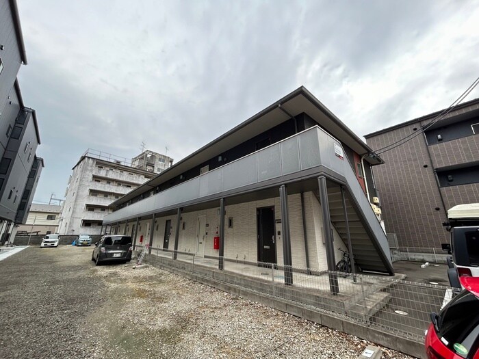 物件外観写真2　(外観写真)