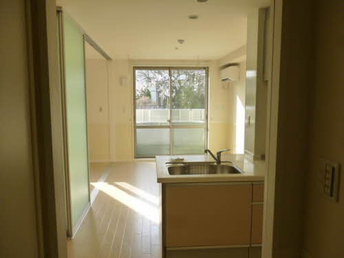 物件内観写真12　(居室)