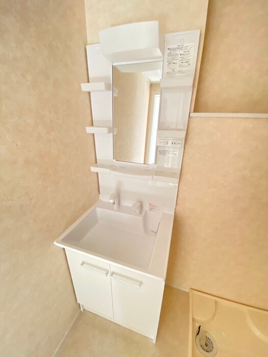 物件内観写真12　(洗面)