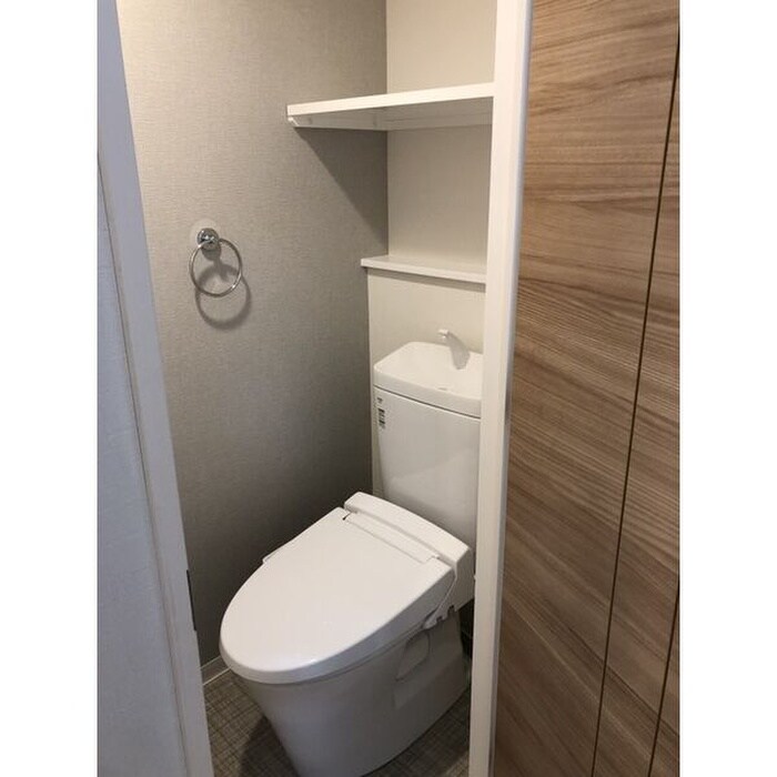 物件内観写真12　(トイレ)