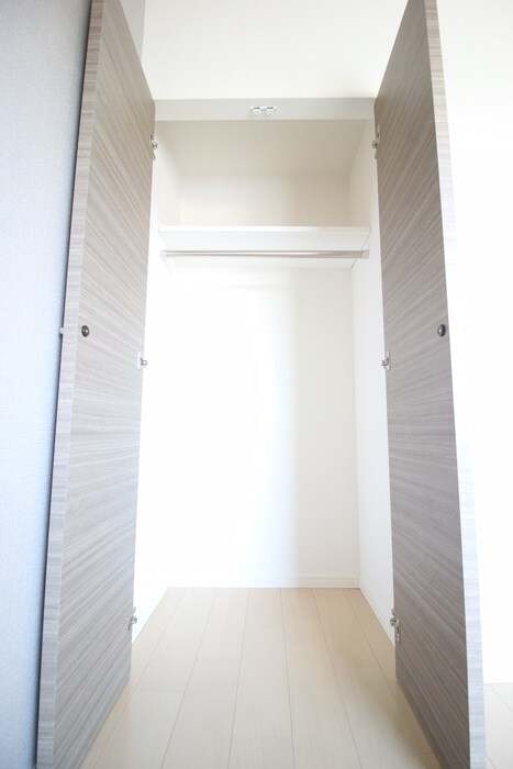 物件内観写真15　(収納)