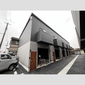 サクラガレージB外観写真