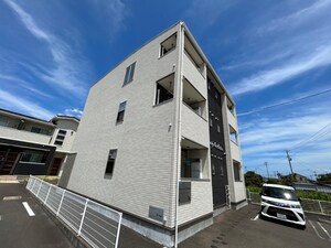 マン　ドゥ　シャトン外観写真