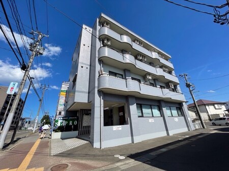 セプロ泉中央外観写真