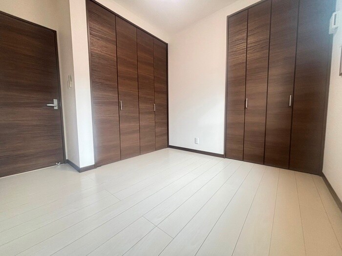 物件内観写真9　(居室)