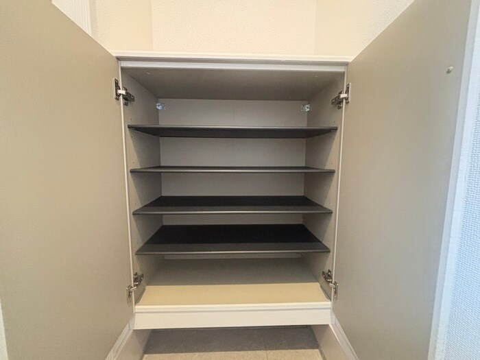 物件内観写真20　(靴箱)