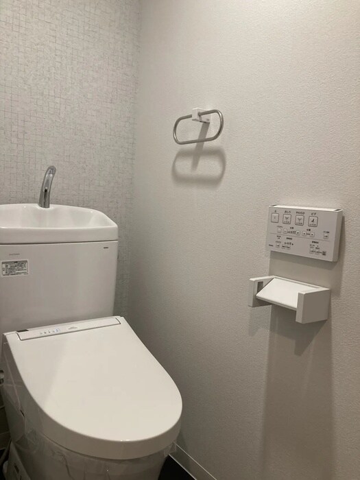 物件内観写真12　(トイレ)