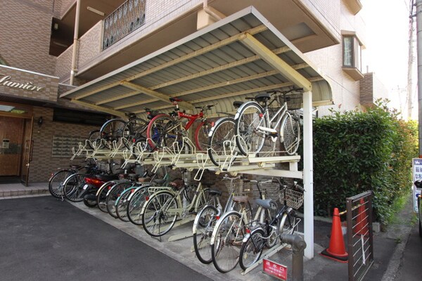 駐輪場