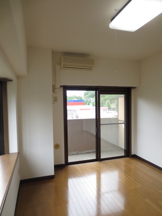 物件内観写真17　(居室)