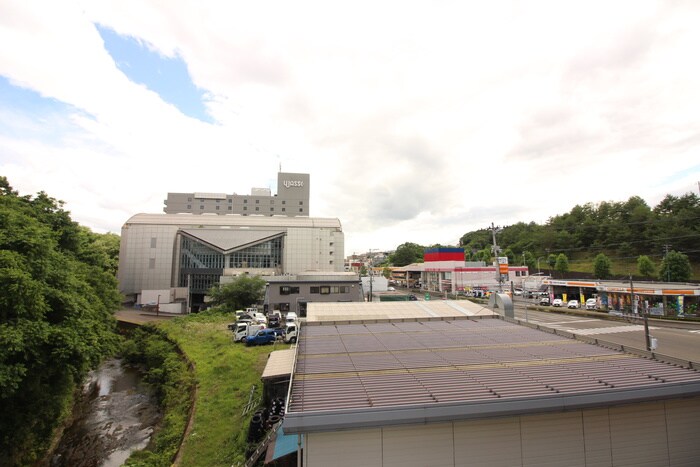 物件内観写真20　(室内からの展望)