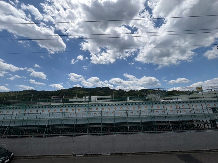 物件内観写真22　(室内からの展望)