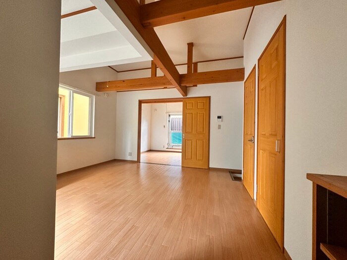 物件内観写真18　(廊下)