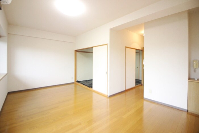 物件内観写真7　(居室)