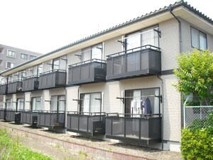 植木ハイツ２外観写真