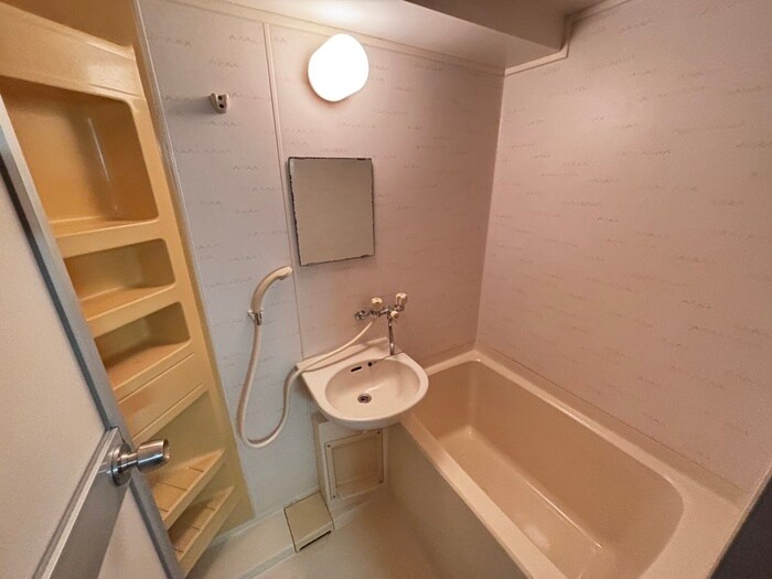物件内観写真6　(バス／シャワールーム等)
