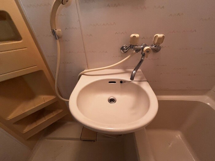 物件内観写真7　(洗面)