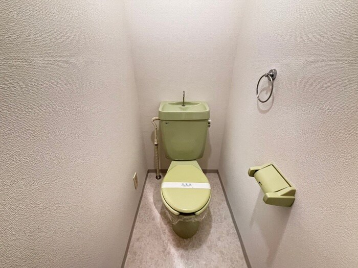 物件内観写真10　(トイレ)