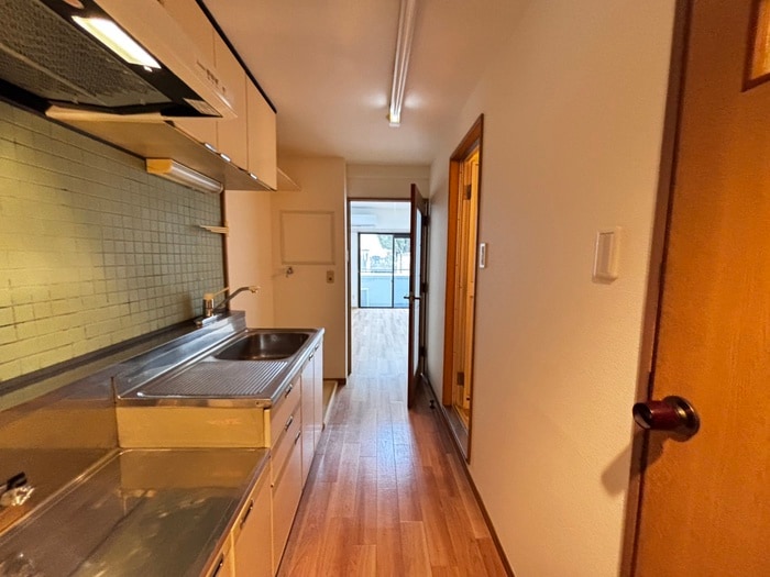 物件内観写真13　(廊下)