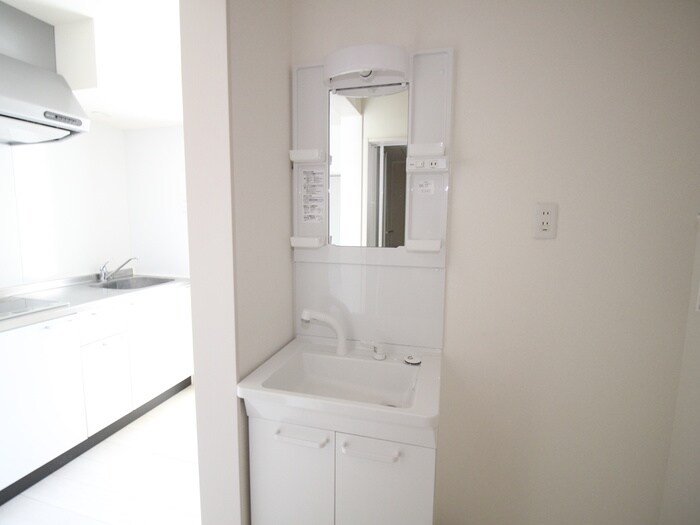 物件内観写真13　(洗面)