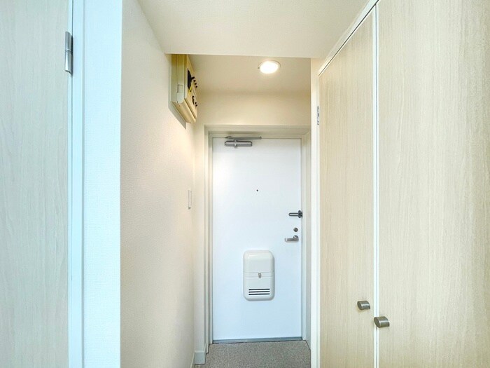 物件内観写真20　(玄関)