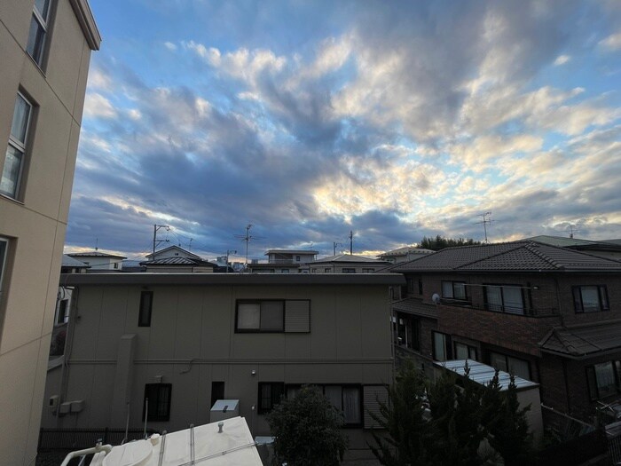 物件内観写真22　(室内からの展望)