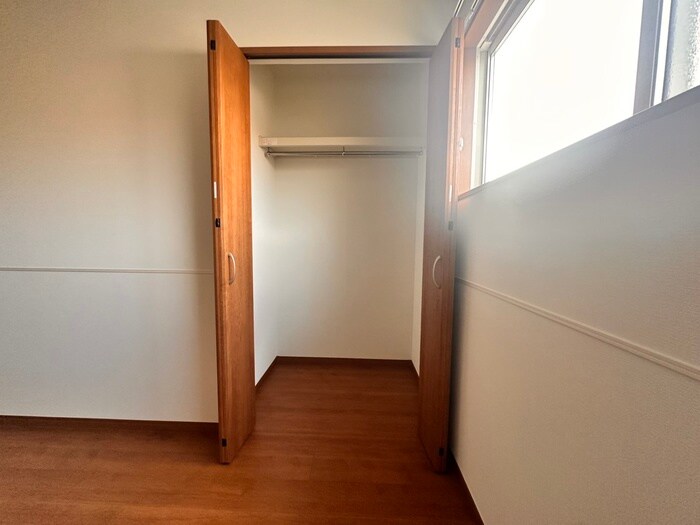 物件内観写真11　(収納)