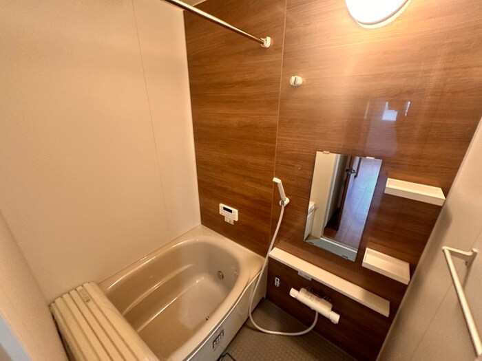 物件内観写真13　(バス／シャワールーム等)