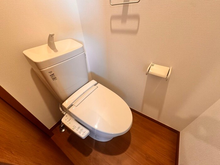 物件内観写真15　(トイレ)