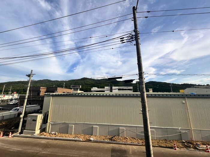 物件内観写真22　(室内からの展望)