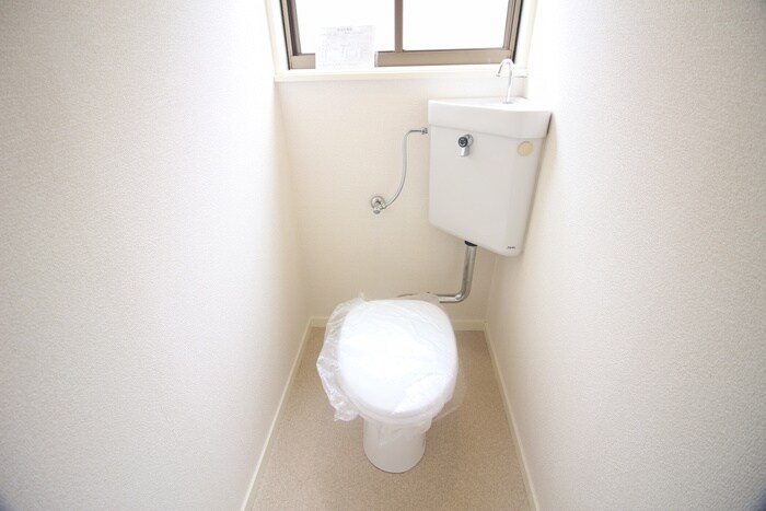 物件内観写真12　(トイレ)