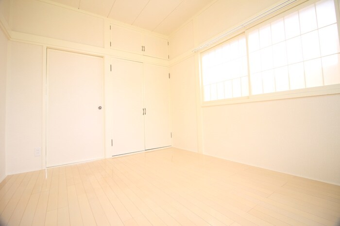 物件内観写真16　(居室)