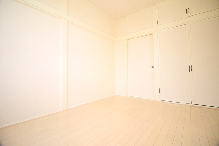 物件内観写真17　(居室)