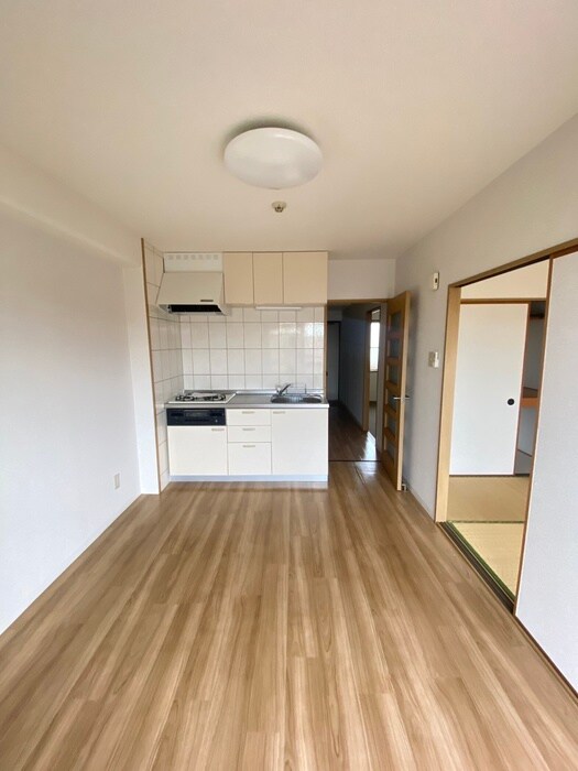 物件内観写真7　(居室)