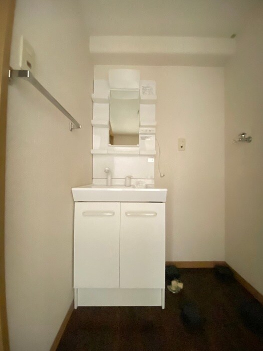 物件内観写真13　(洗面)