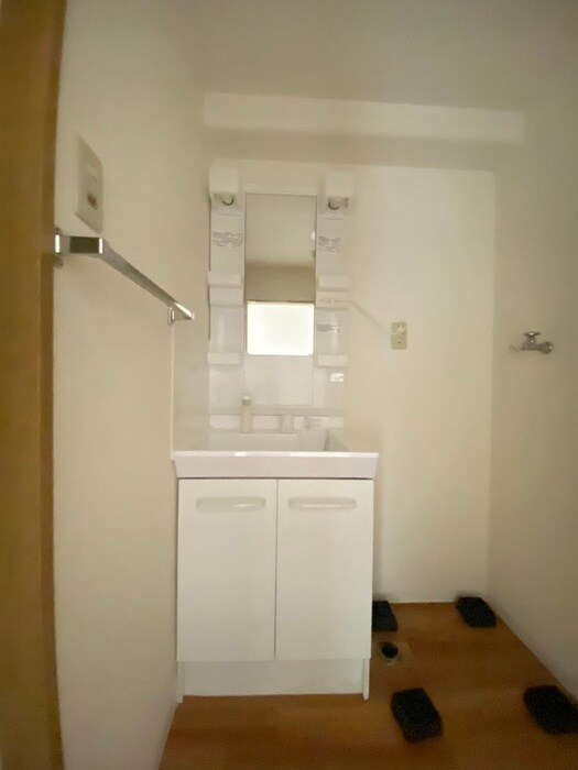 物件内観写真14　(洗面)