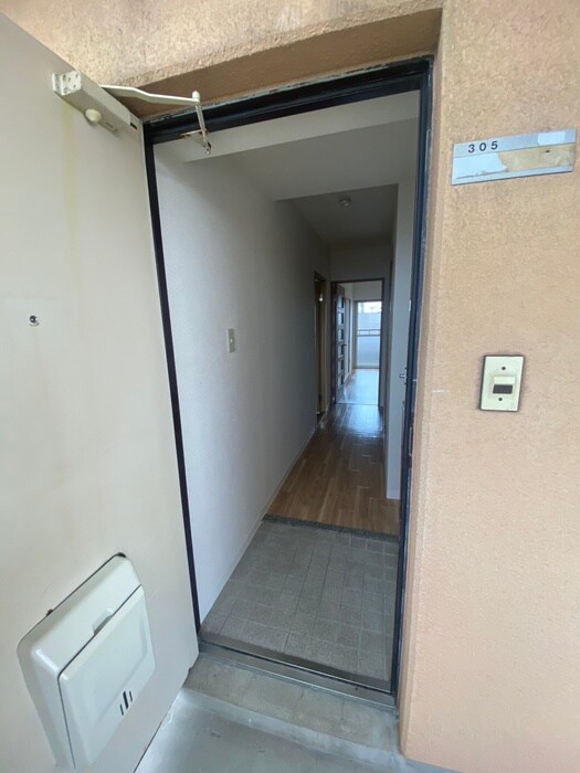 物件内観写真20　(玄関)