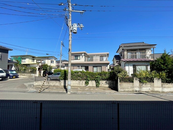 物件内観写真22　(室内からの展望)