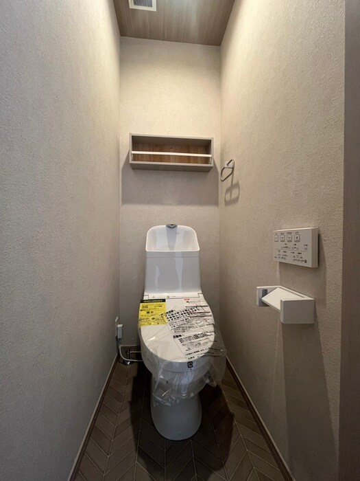 物件内観写真11　(トイレ)