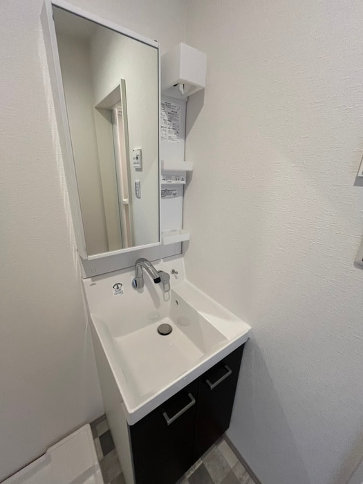 物件内観写真12　(洗面)