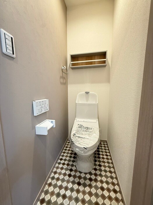 物件内観写真13　(トイレ)