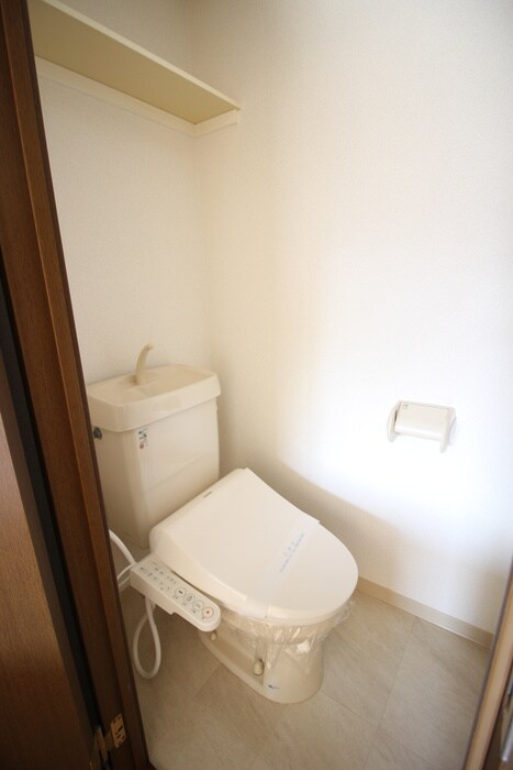 物件内観写真16　(トイレ)