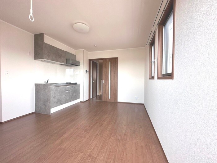 物件内観写真8　(居室)