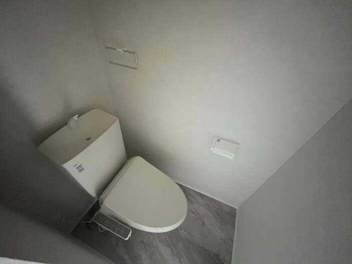 物件内観写真13　(トイレ)