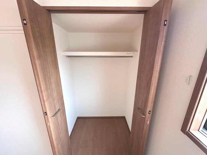 物件内観写真13　(収納)