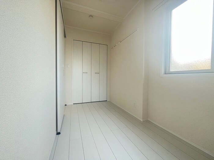 物件内観写真16　(居室)