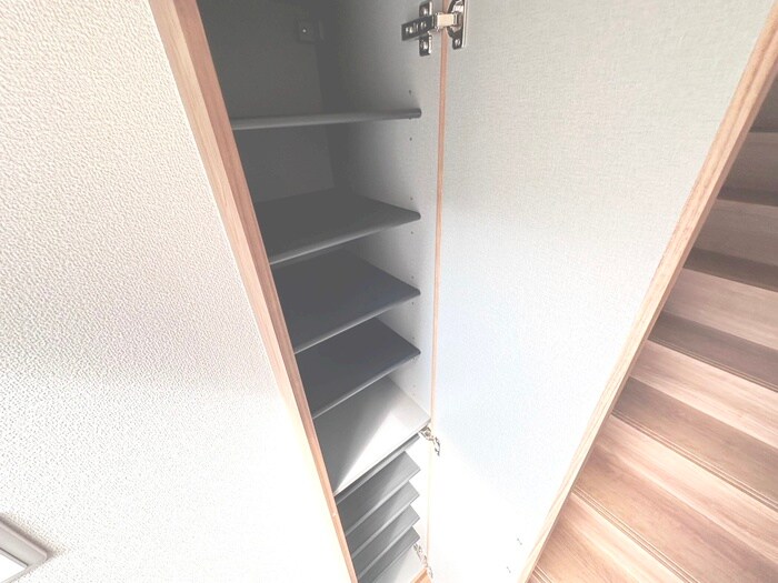 物件内観写真21　(靴箱)