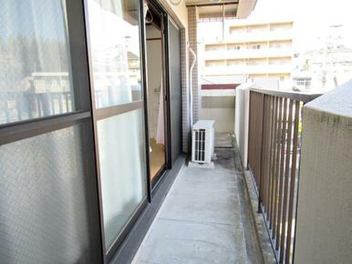 物件内観写真11　(ベランダ・バルコニー)