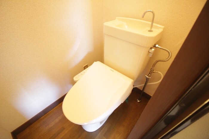 物件内観写真11　(トイレ)