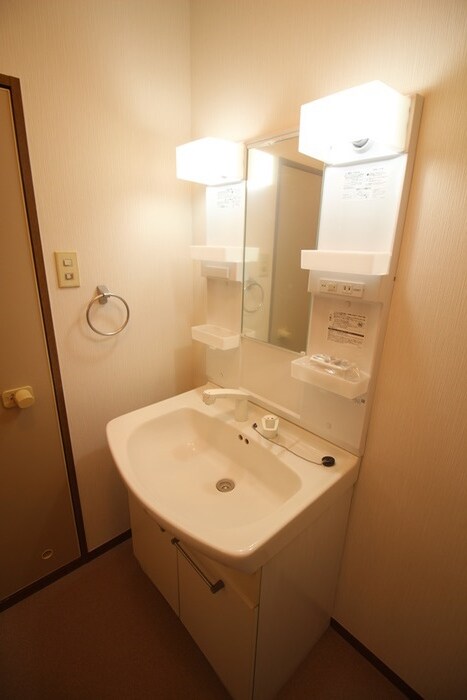 物件内観写真13　(洗面)