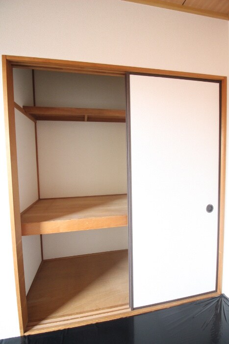 物件内観写真20　(収納)